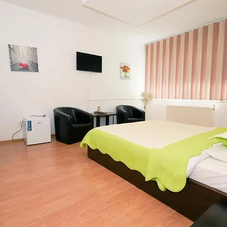 Hotell Pensiunea Dolce